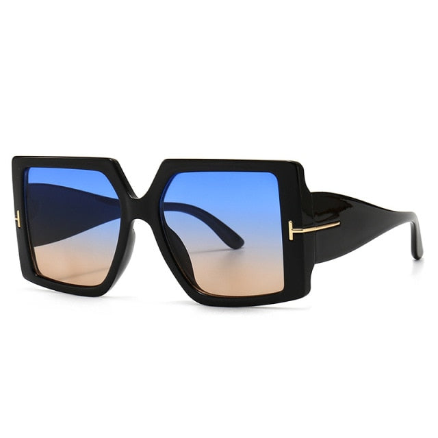 <font size="3" face="Rubik"><b>TAYLOR</b></font> <br> Oversized Square Sunglasses