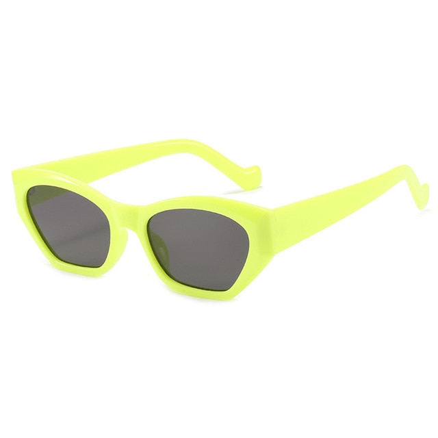 Women's Oval Sunglasses - www.sunnysunnies.com