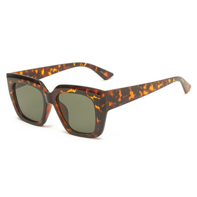 Women's Oversized Sunglasses - www.sunnysunnies.com