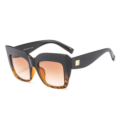 <font size="3" face="Rubik"><b>VICTORIA</b></font> <br> Oversized Square Sunglasses