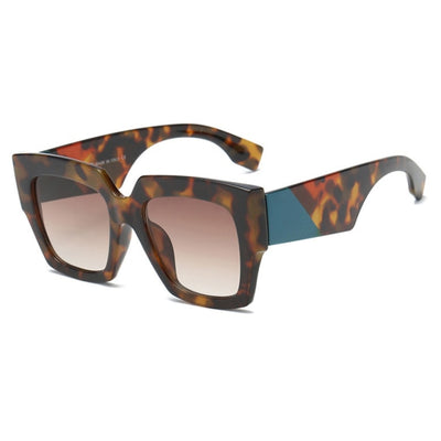 <font size="3" face="Rubik"><b>MARGOT</b></font> <br> Oversized Square Sunglasses