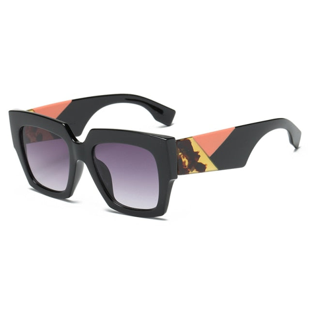 <font size="3" face="Rubik"><b>MARGOT</b></font> <br> Oversized Square Sunglasses