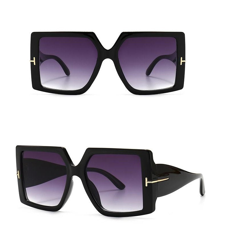 <font size="3" face="Rubik"><b>TAYLOR</b></font> <br> Oversized Square Sunglasses