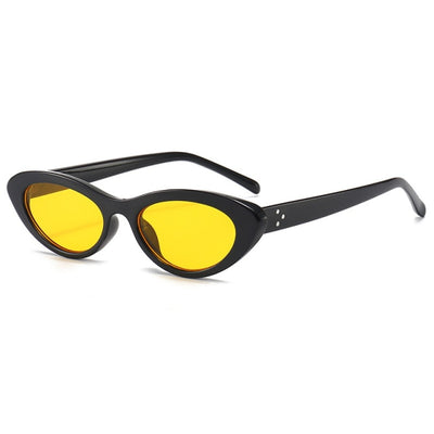 <font size="3" face="Rubik"><b>DAISY</b></font> <br> Retro Cat Eye Sunglasses